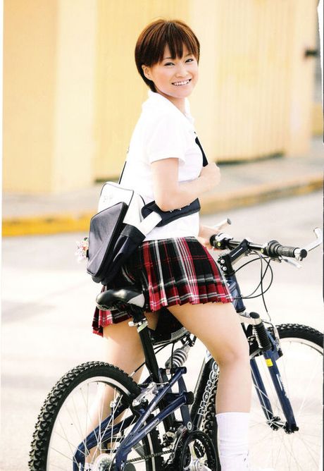 Milky skinned asian beauty showing off her hot body in a bikini