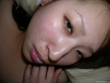 Japanese amateur woman with tiny tits gets her hairy cunt dicked by a horny guy