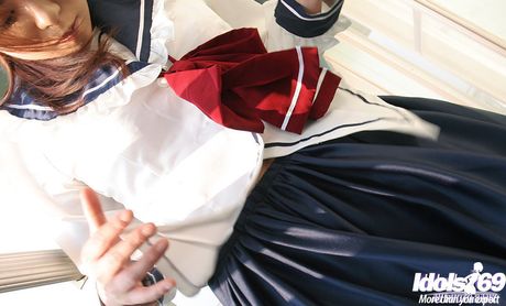 Attractive japanese Ai in xxx fuck scene outside